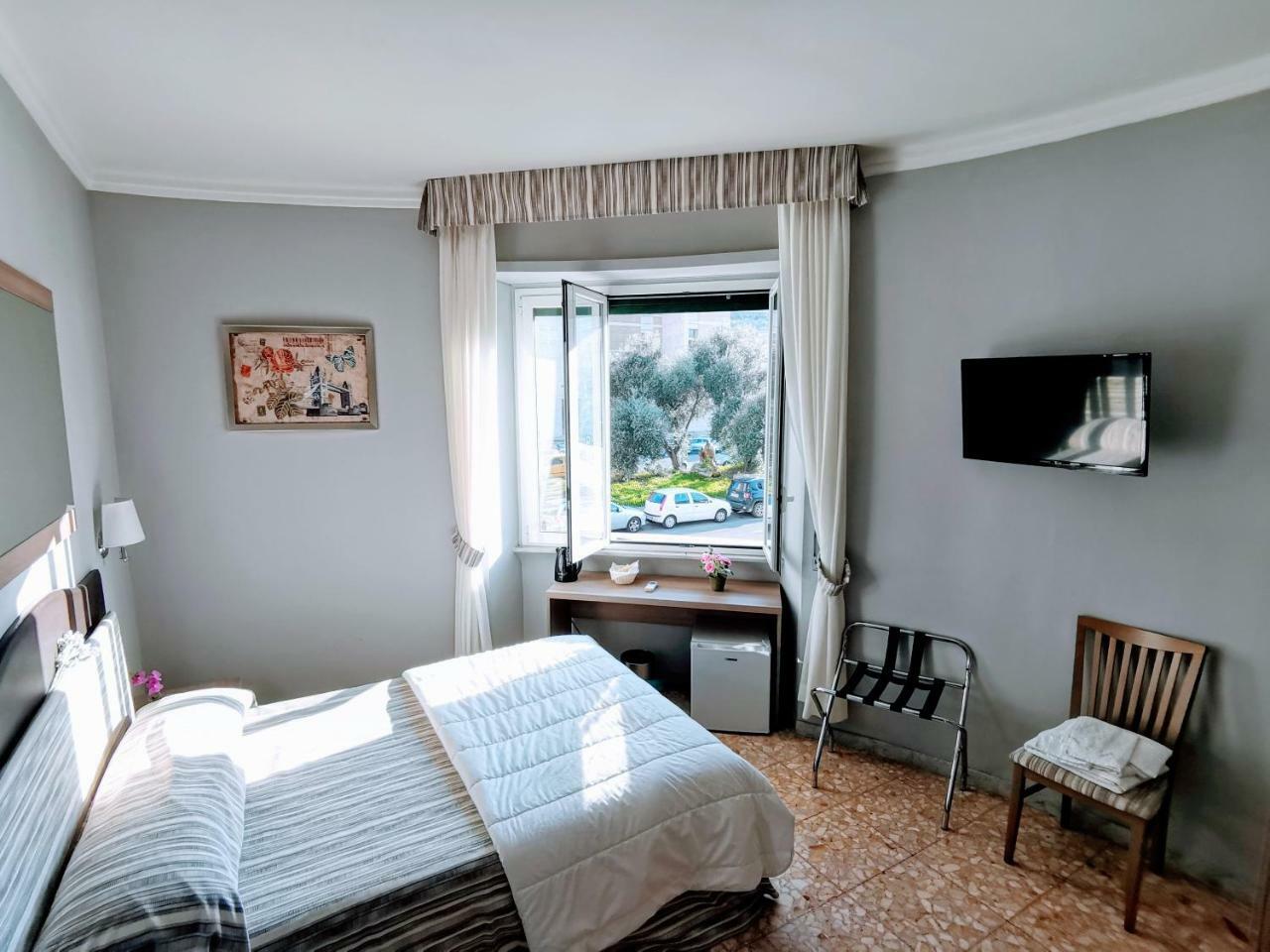 St. Anthony Guest House Roma Dış mekan fotoğraf