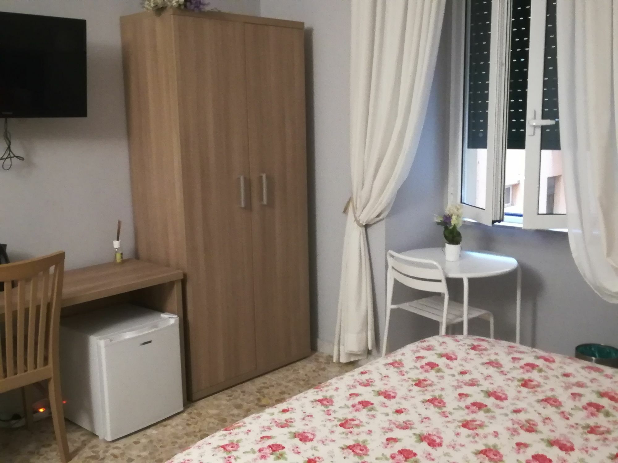 St. Anthony Guest House Roma Dış mekan fotoğraf
